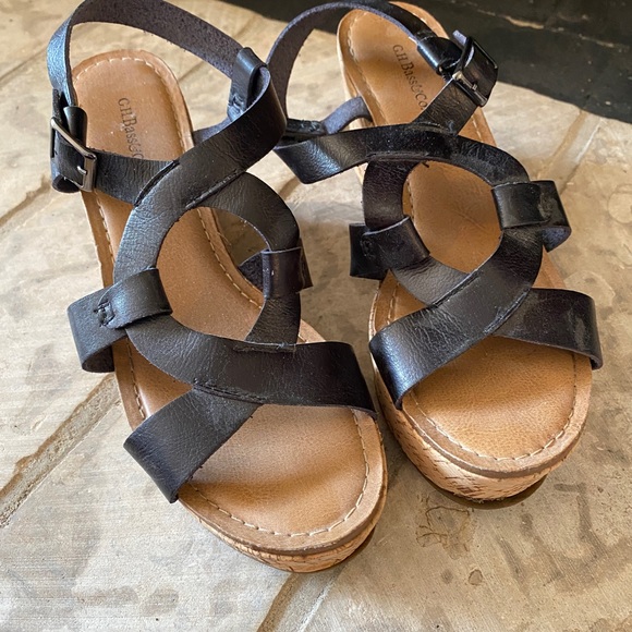 BASS AND CO- leather cork wedges Sz 7 - Picture 2 of 7